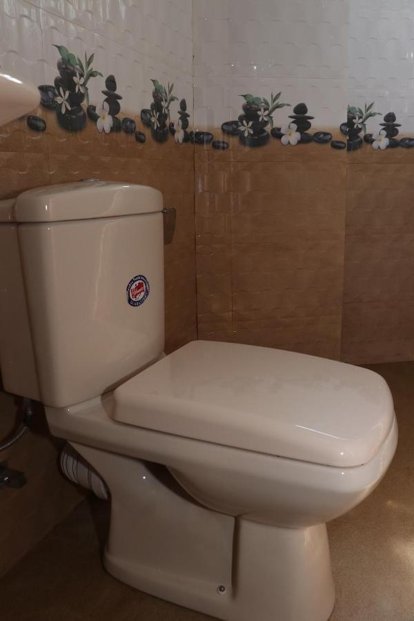 Great Yeheni Villa ヒッカドゥワ エクステリア 写真