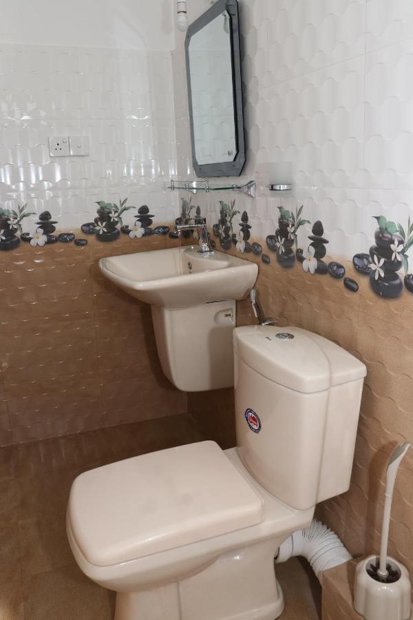 Great Yeheni Villa ヒッカドゥワ エクステリア 写真